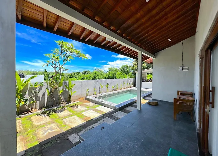 Mutiara Uluwatu (Bali)